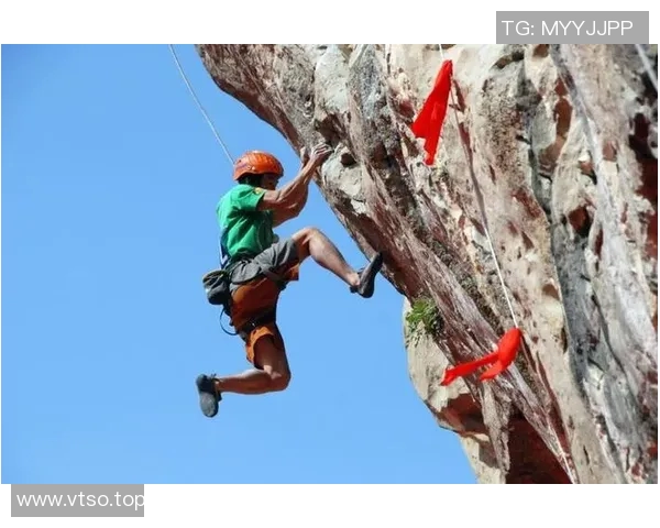 攀岩精神：深入了解上海攀岩队的团队协作与挑战之旅
